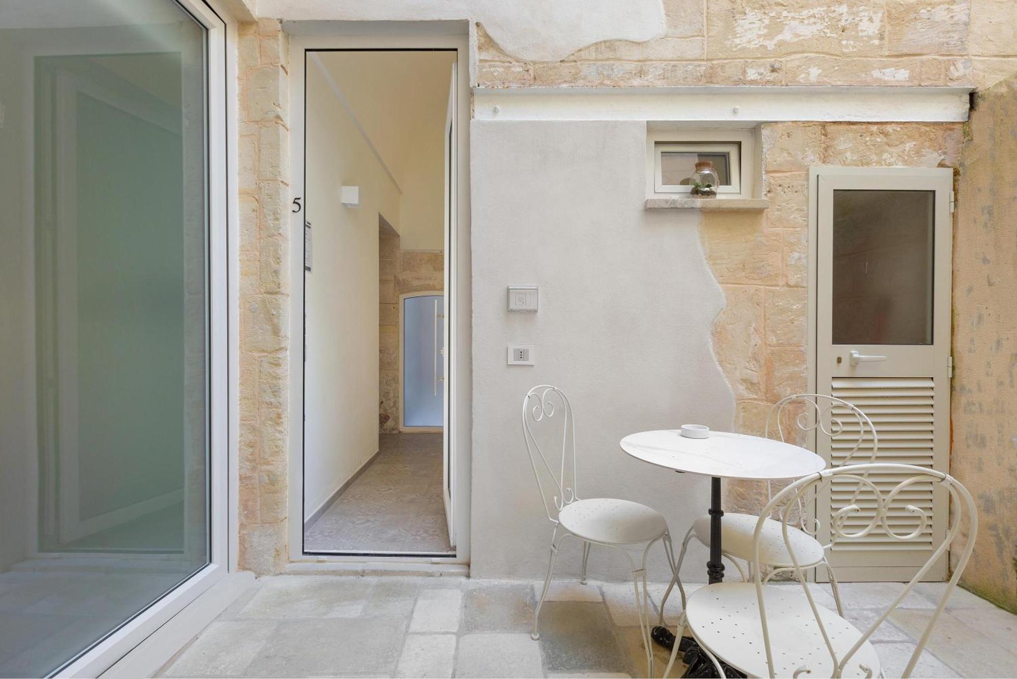 Liberty Barocco Hotel Lecce Exterior photo