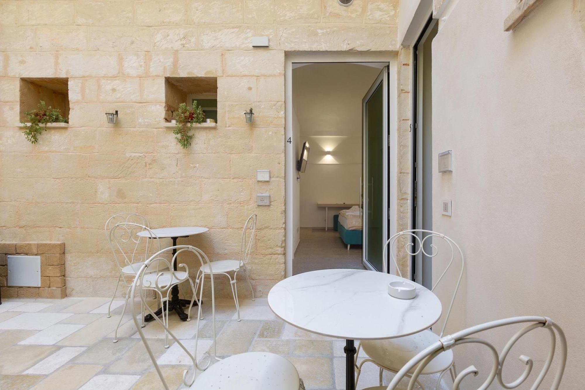Liberty Barocco Hotel Lecce Exterior photo