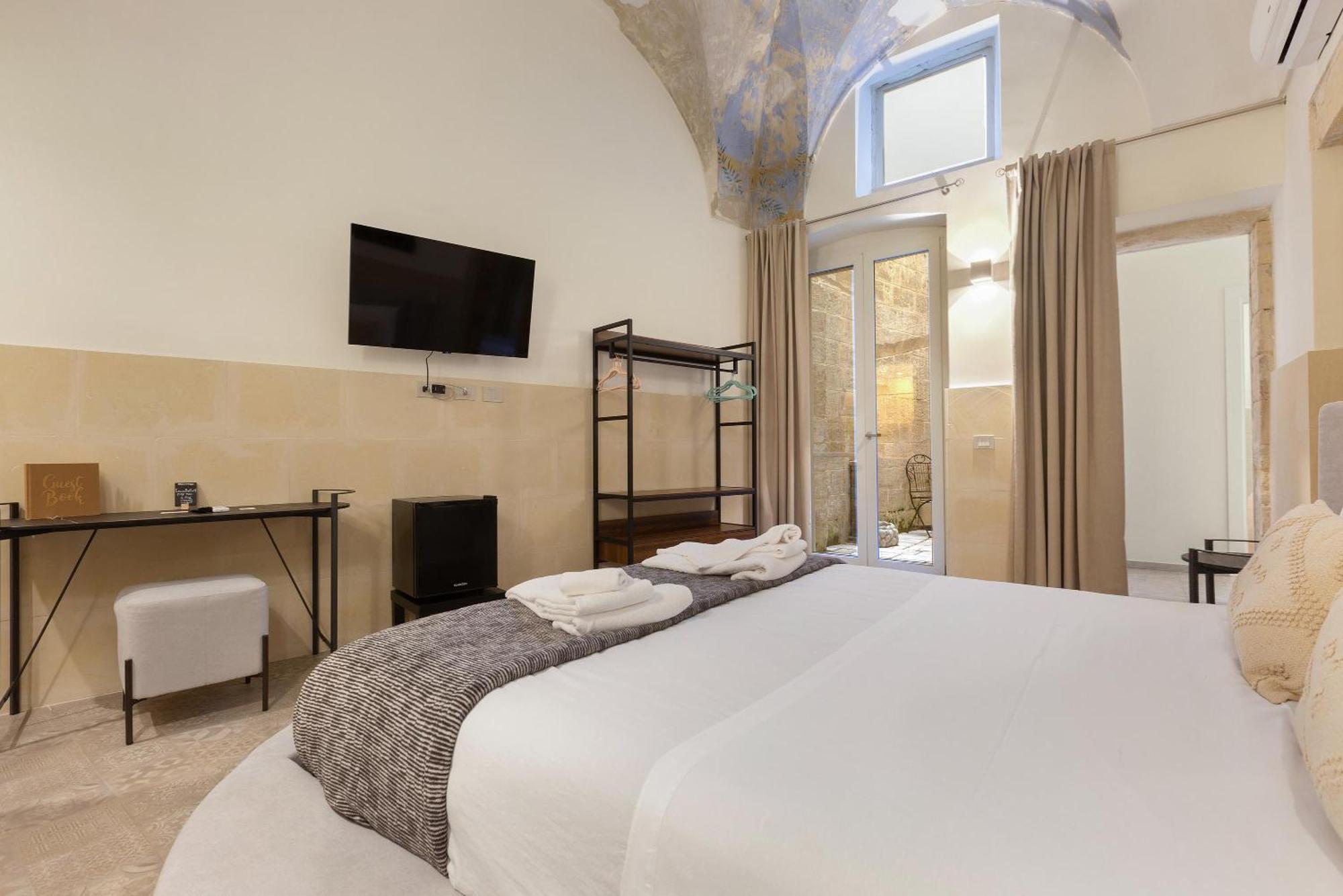 Liberty Barocco Hotel Lecce Exterior photo
